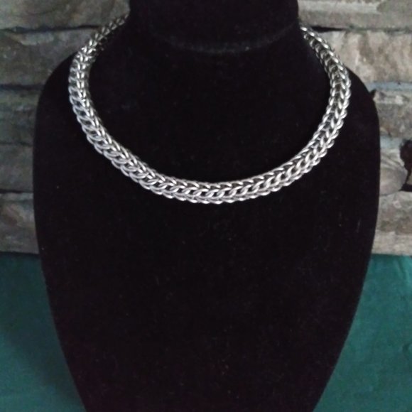**SALE PRICE** (Unisex) Closed Round Jump Ring Necklace